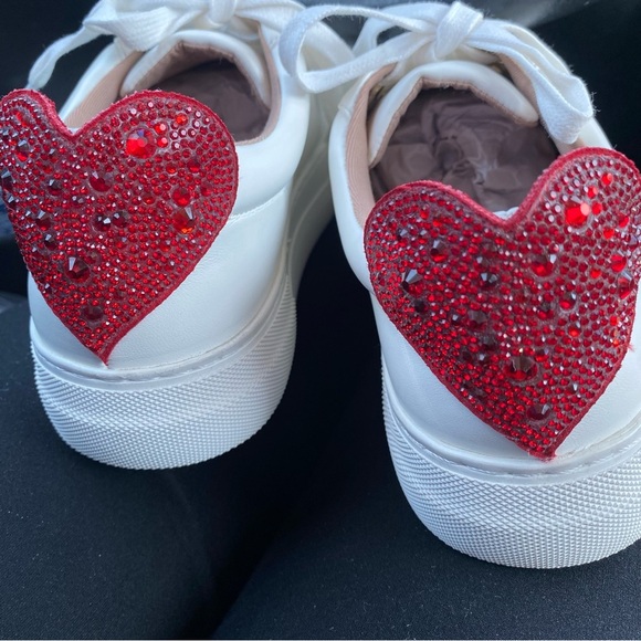 ✨Betsey Johnson Presley Sneakers ❤️✨ - Picture 5 of 5